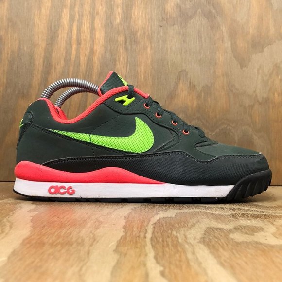 Nike Shoes - Nike Women's ACG Wildwood Hiking Sneakers